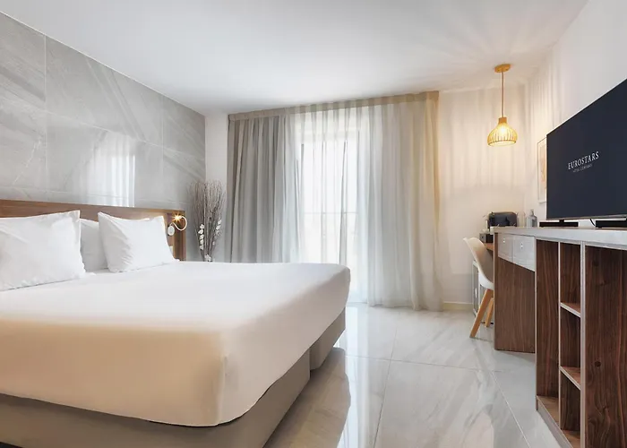 Eurostars Puerto De IbizaAlbergo